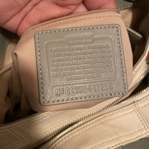 COACH SOHO LTH HOBO - Picture 9 of 9